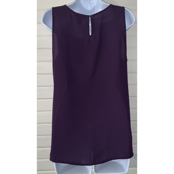 NWT Kenneth Cole Reaction Sz MEDIUM Purple Ruffle Tank Button Front Top Blouse - Picture 6 of 9